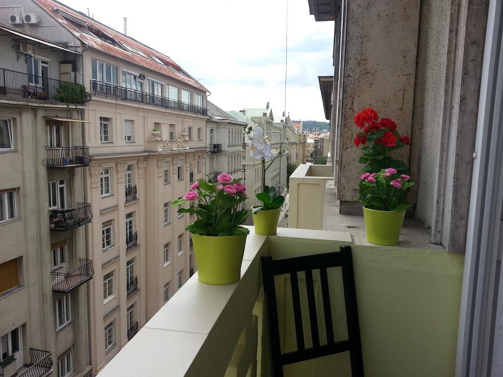 Balaton Delux Apartment Budapeste Quarto foto